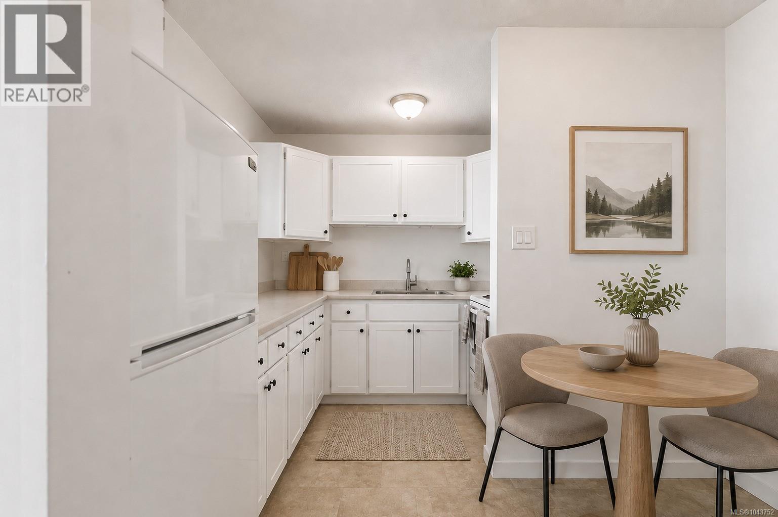 4 1986 Glenidle Road, Sooke