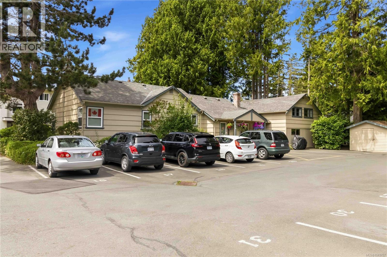 4 1986 Glenidle Road, Sooke