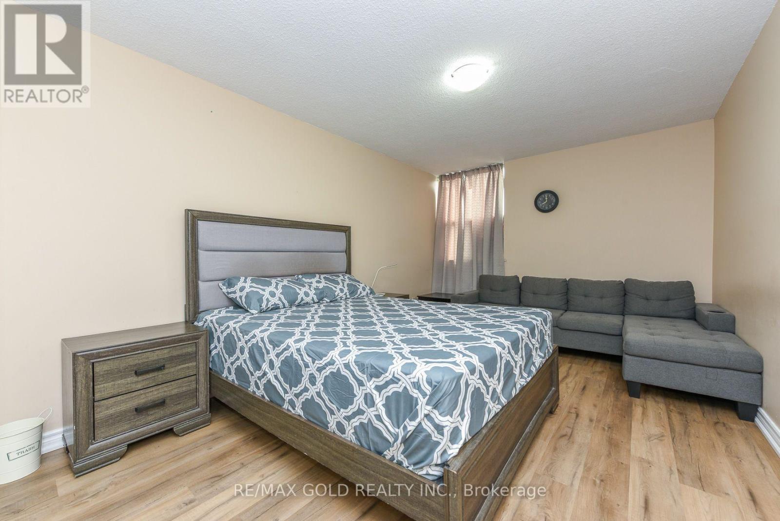 #812 2645 KIPLING AVENUE - 15