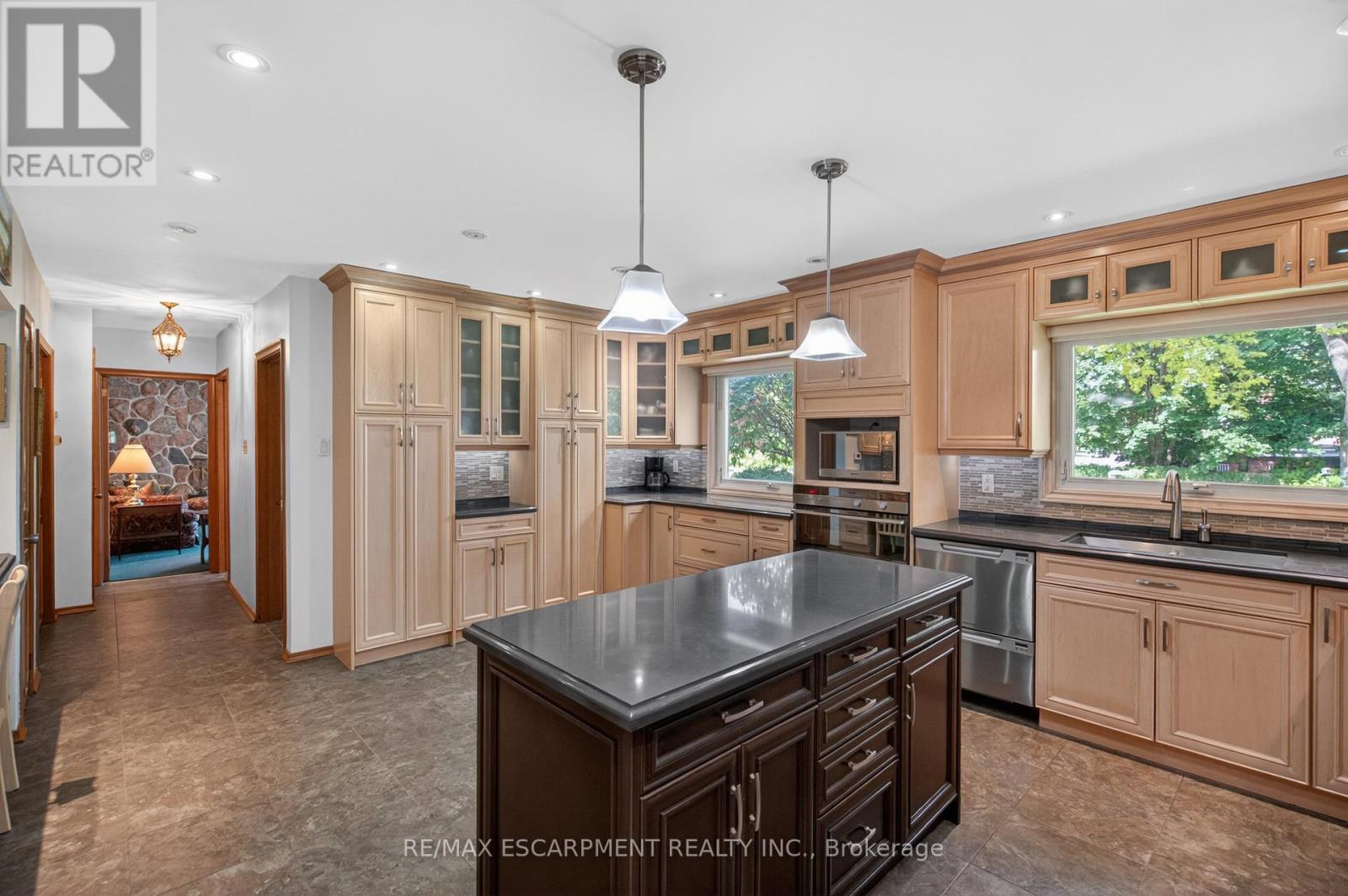 564 MOUNTAIN BROW BOULEVARD - 17