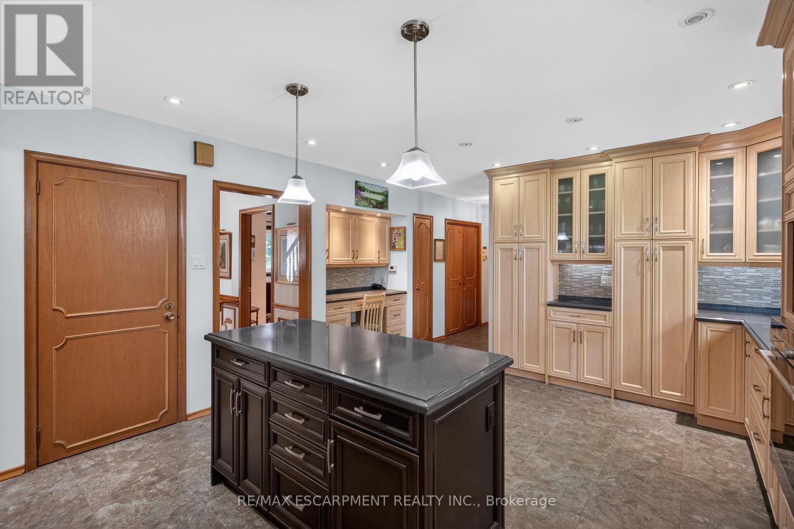 564 MOUNTAIN BROW BOULEVARD - 20