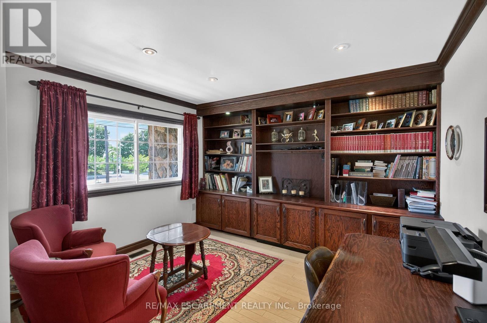 564 MOUNTAIN BROW BOULEVARD - 27