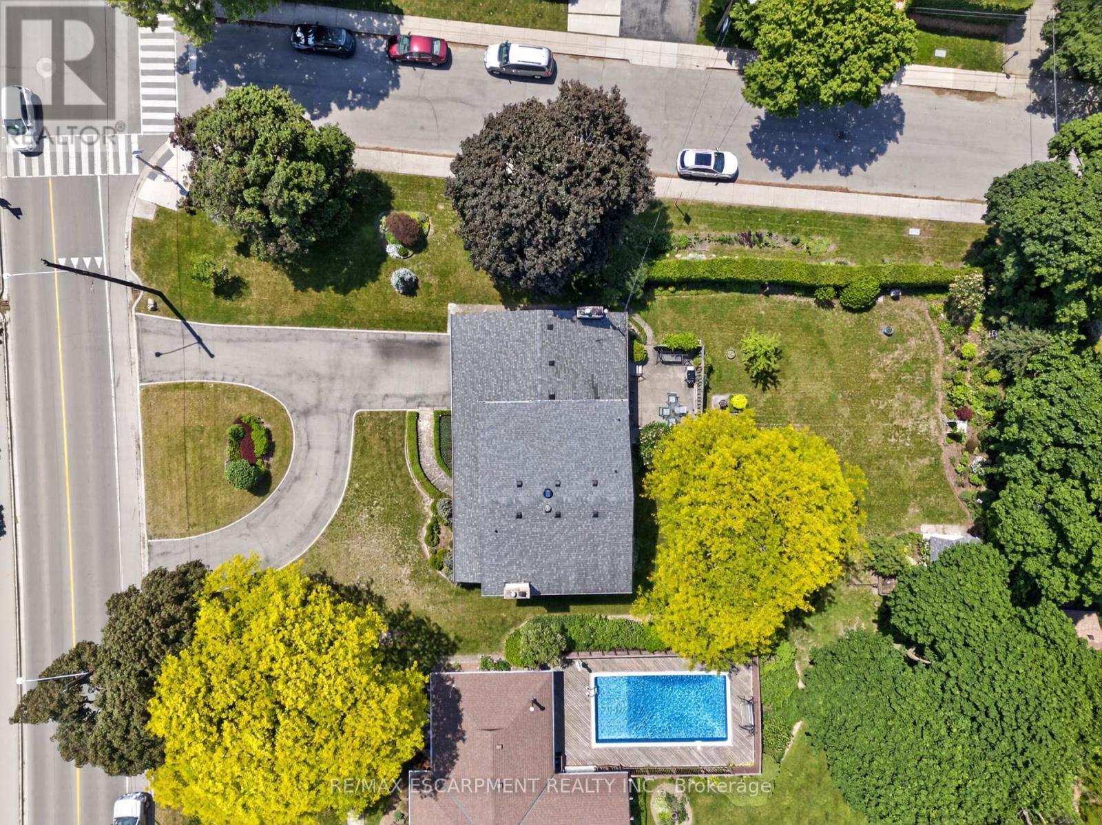 564 MOUNTAIN BROW BOULEVARD - 4