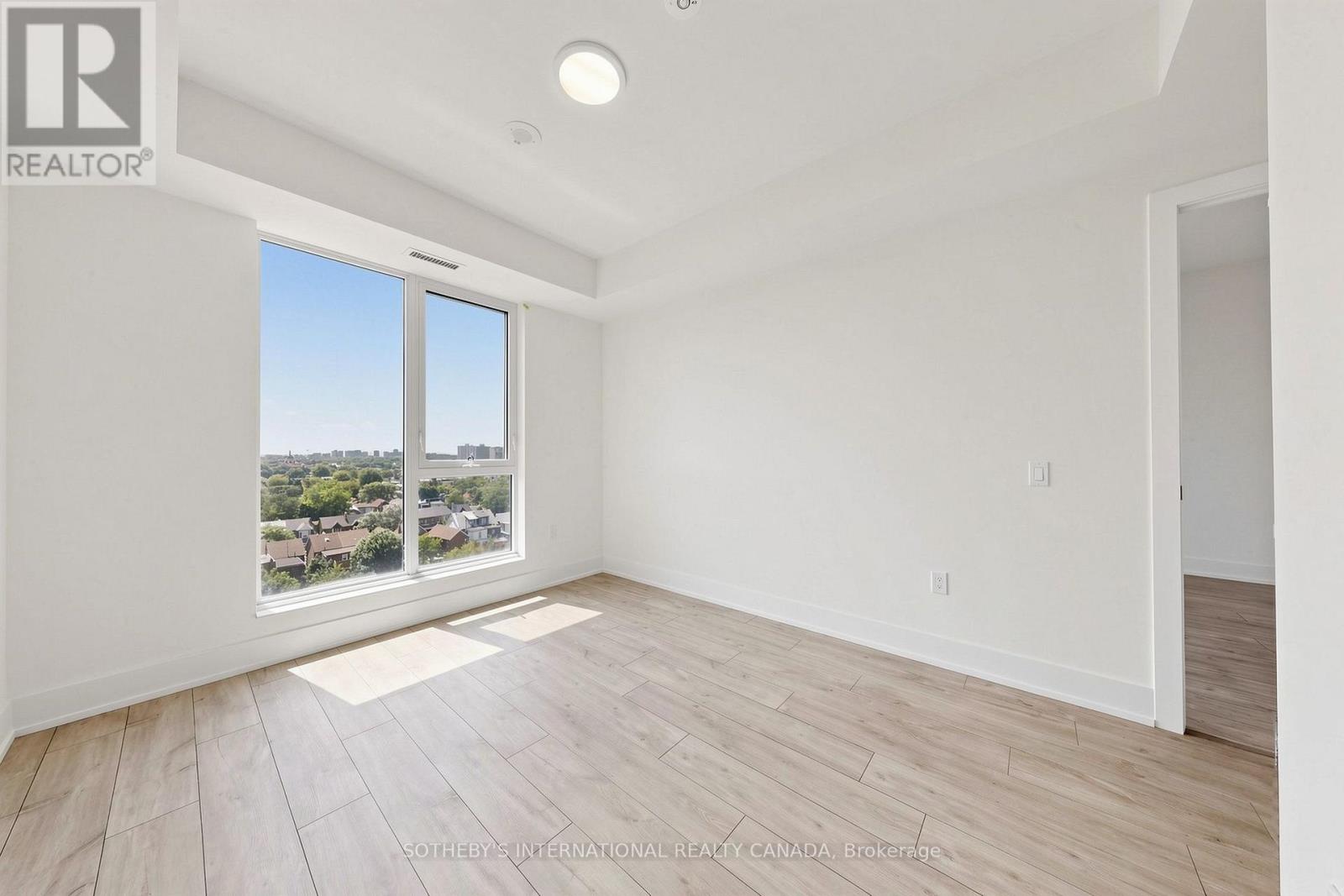 #834 858 DUPONT STREET - Image 15