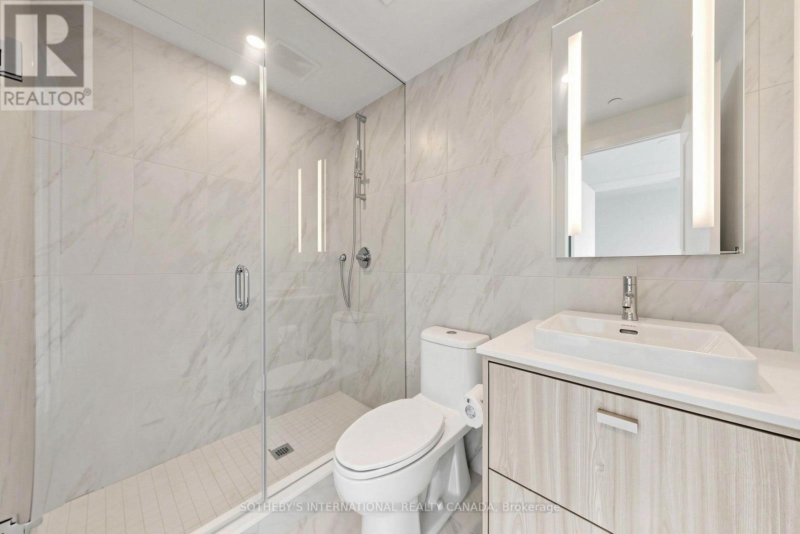 #834 858 DUPONT STREET - Image 19