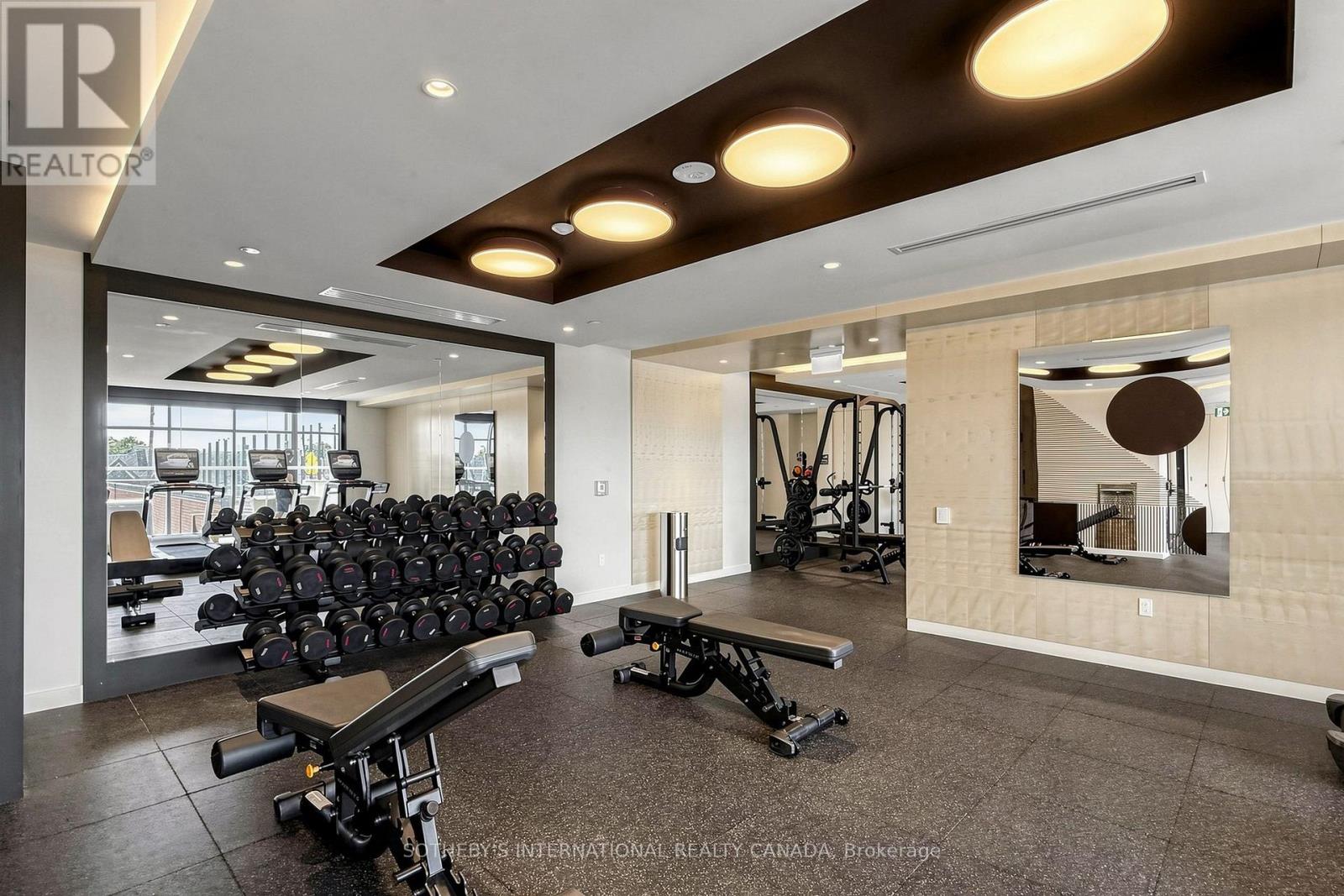 #834 858 DUPONT STREET - Image 39
