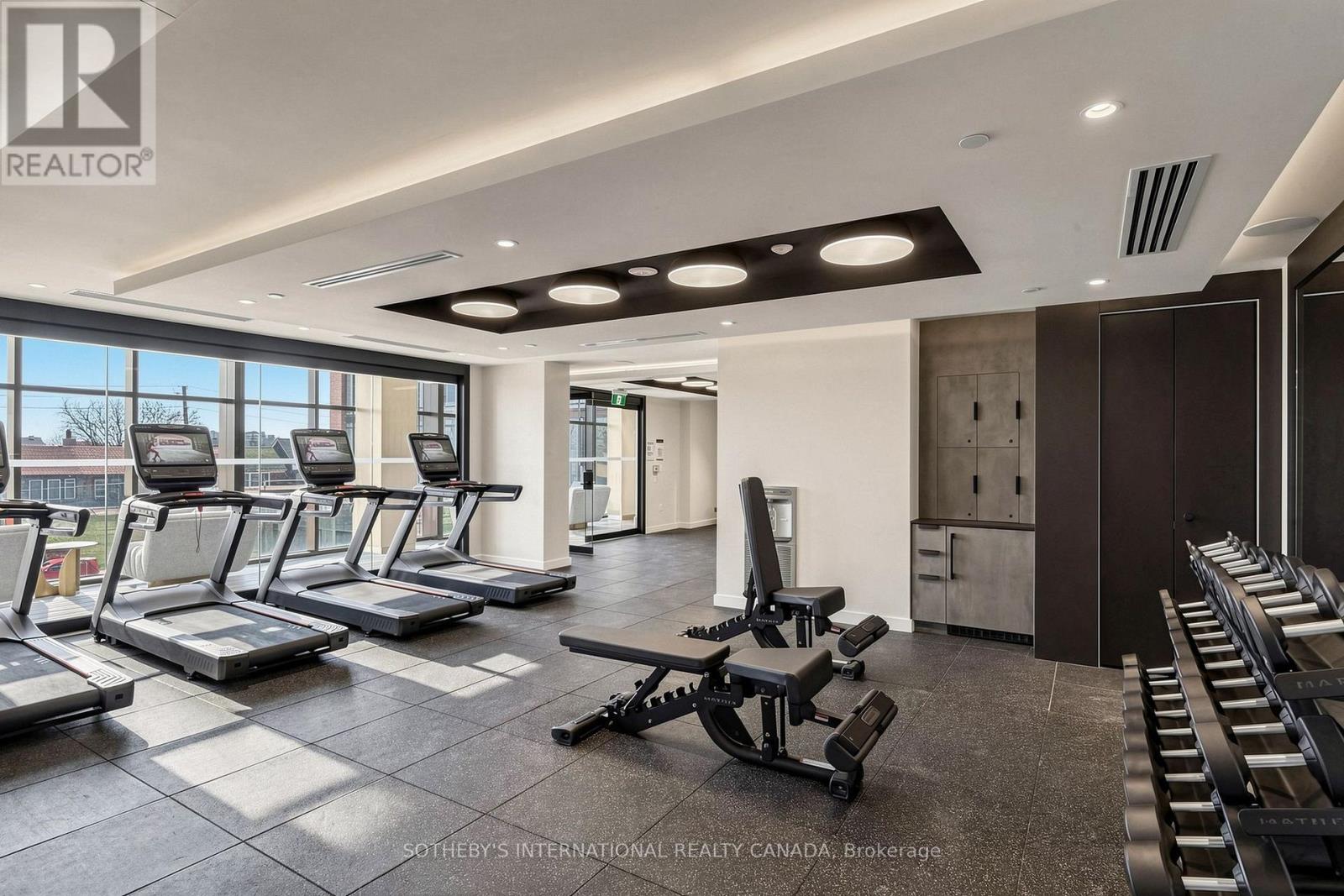 #834 858 DUPONT STREET - Image 43