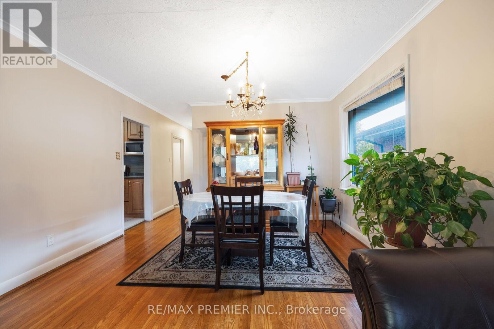 35 BARKWIN DRIVE - 13