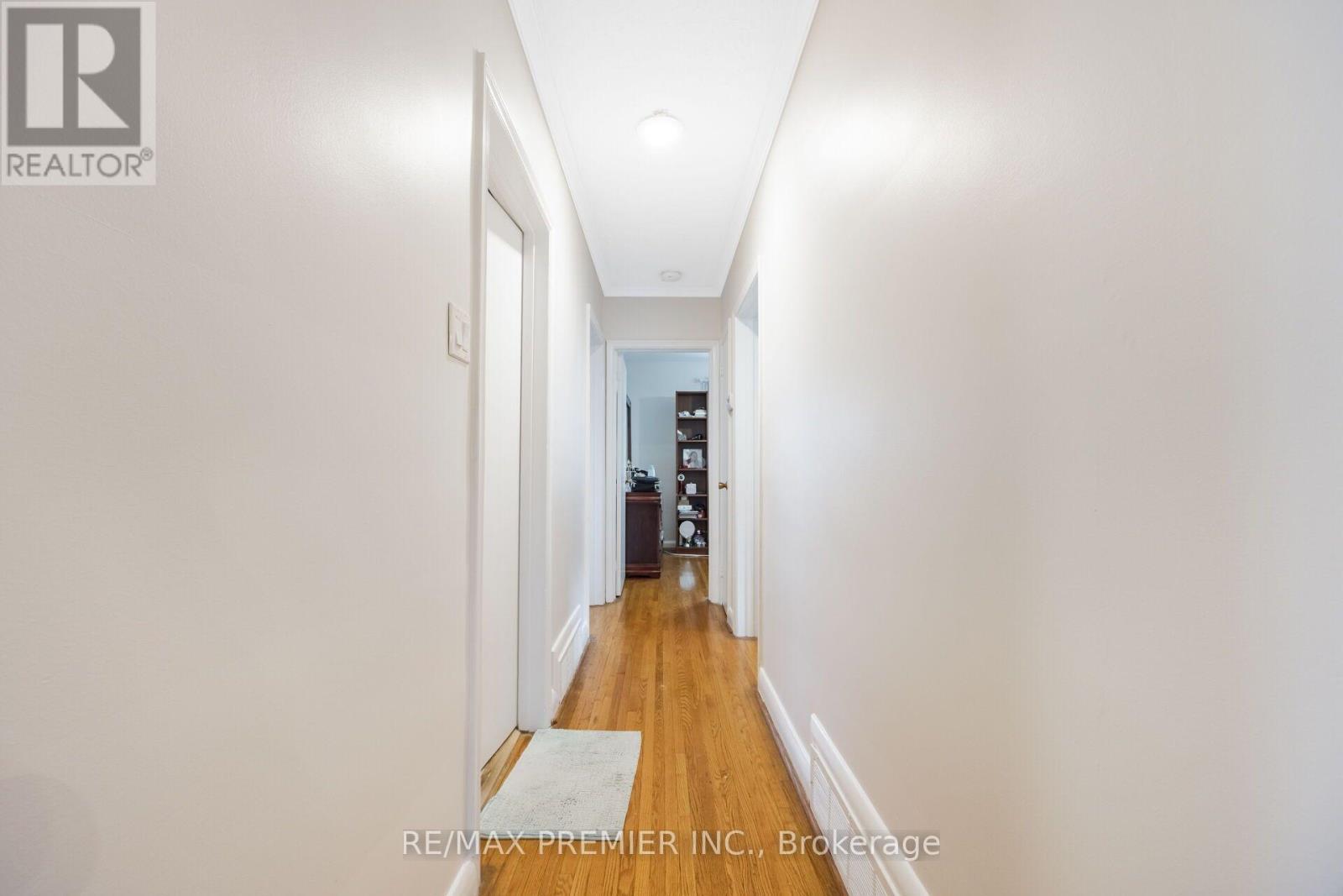 35 BARKWIN DRIVE - 22