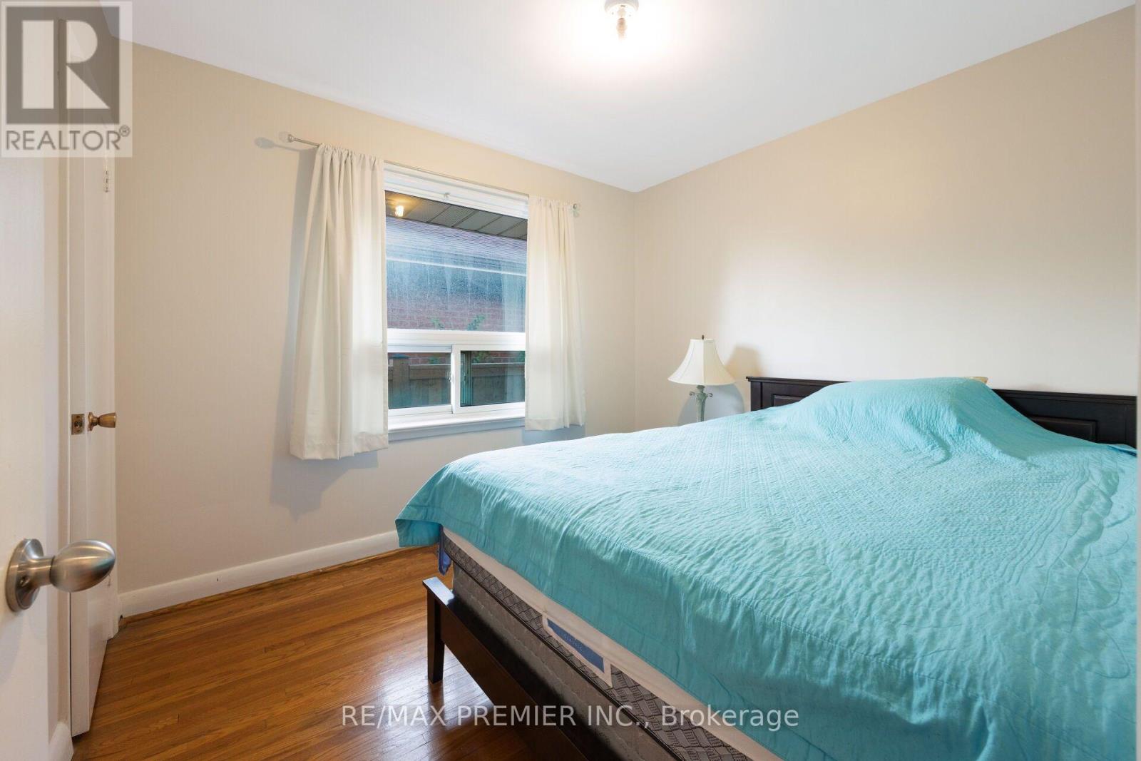 35 BARKWIN DRIVE - 25