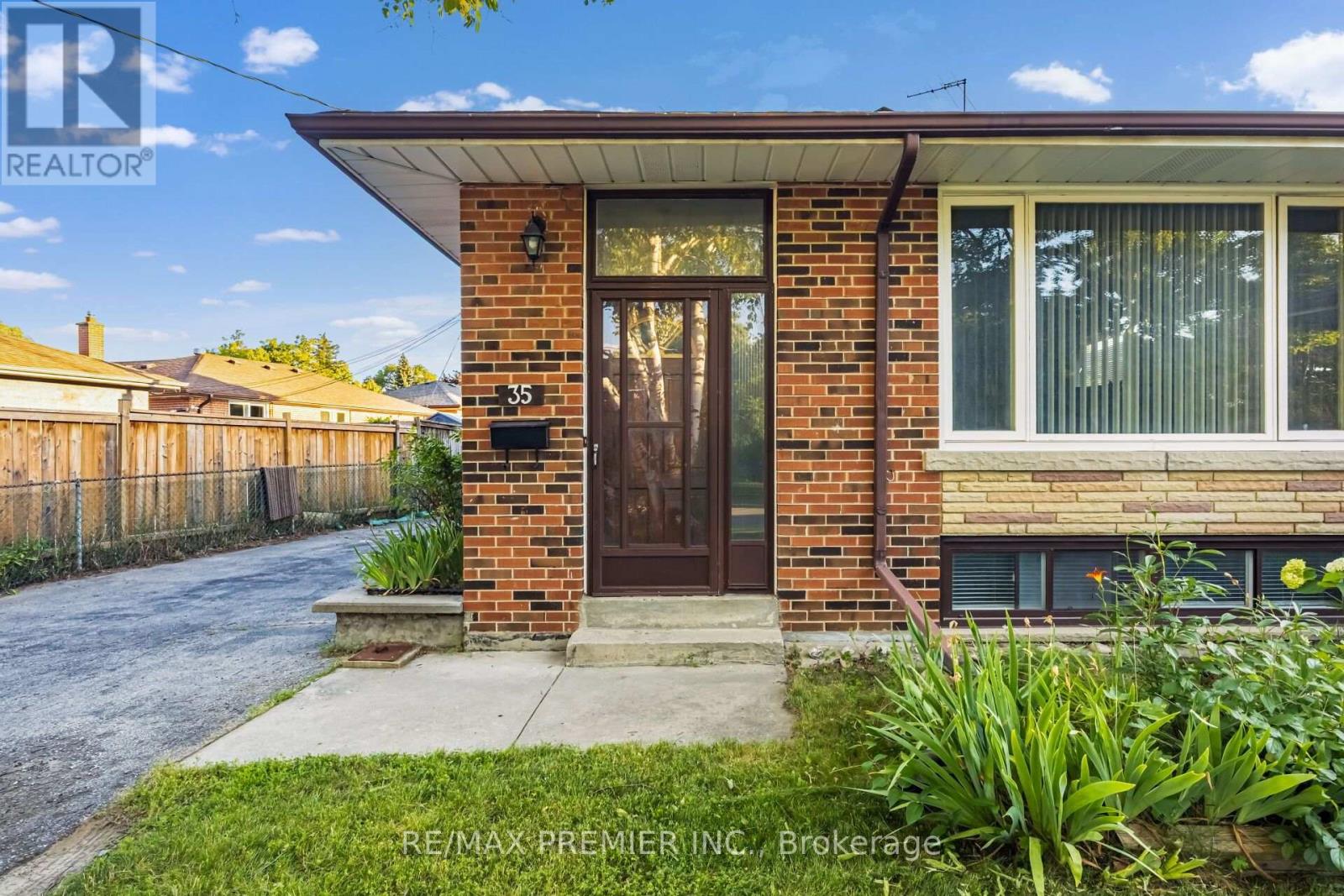 35 BARKWIN DRIVE - 5