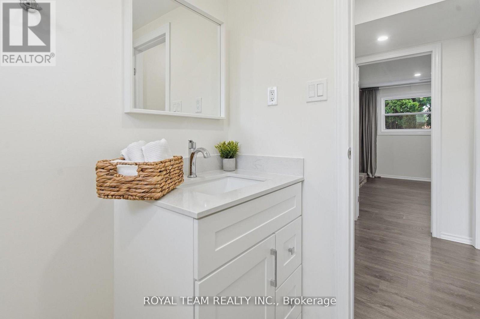 653 STEEPLECHASE DRIVE - Image 31