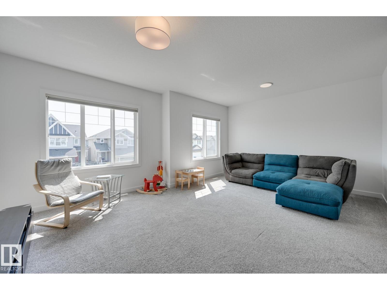 15628 15 AV SW - 22