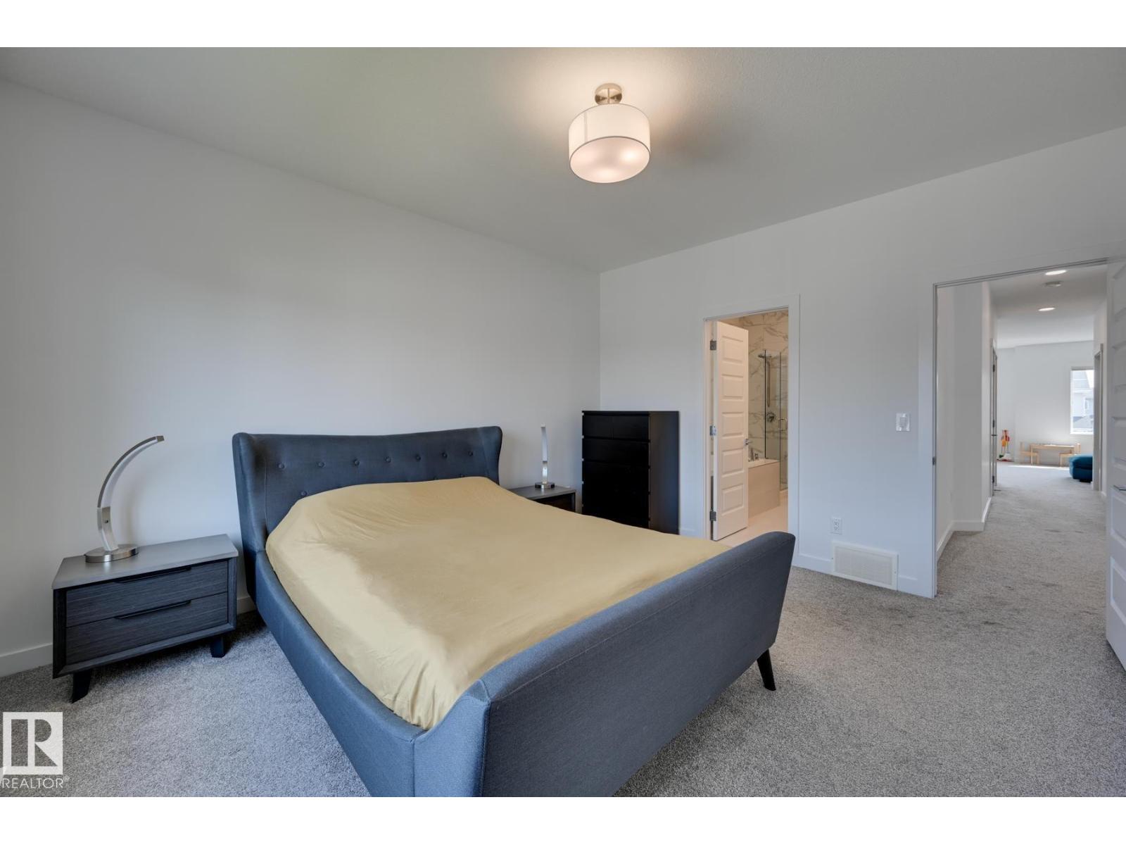 15628 15 AV SW - 31