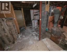 927 North Railway Street E, Swift Current, SK S9H1E4 Photo 19