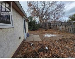 927 North Railway Street E, Swift Current, SK S9H1E4 Photo 27