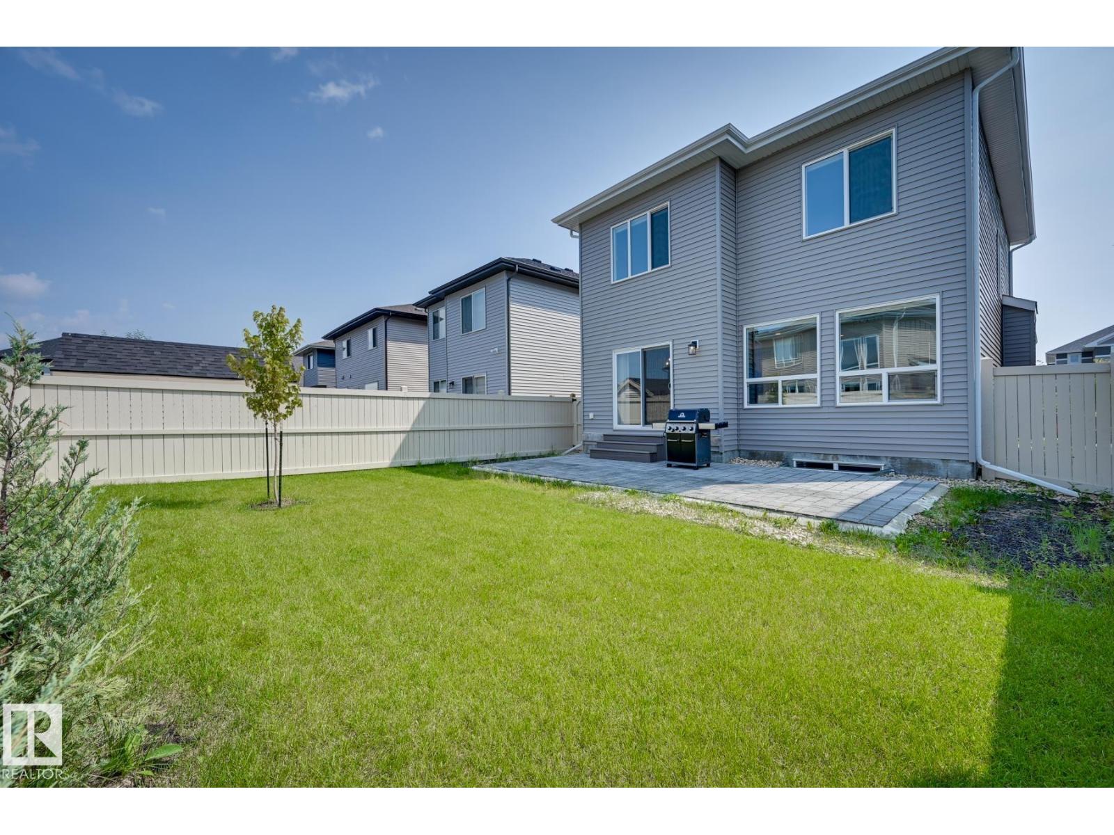 15628 15 AV SW - 39