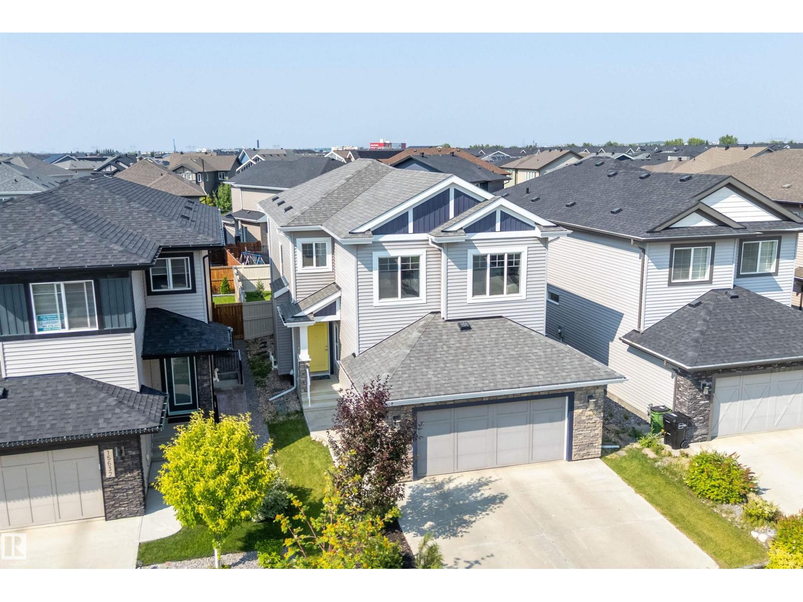 15628 15 AV SW - 46