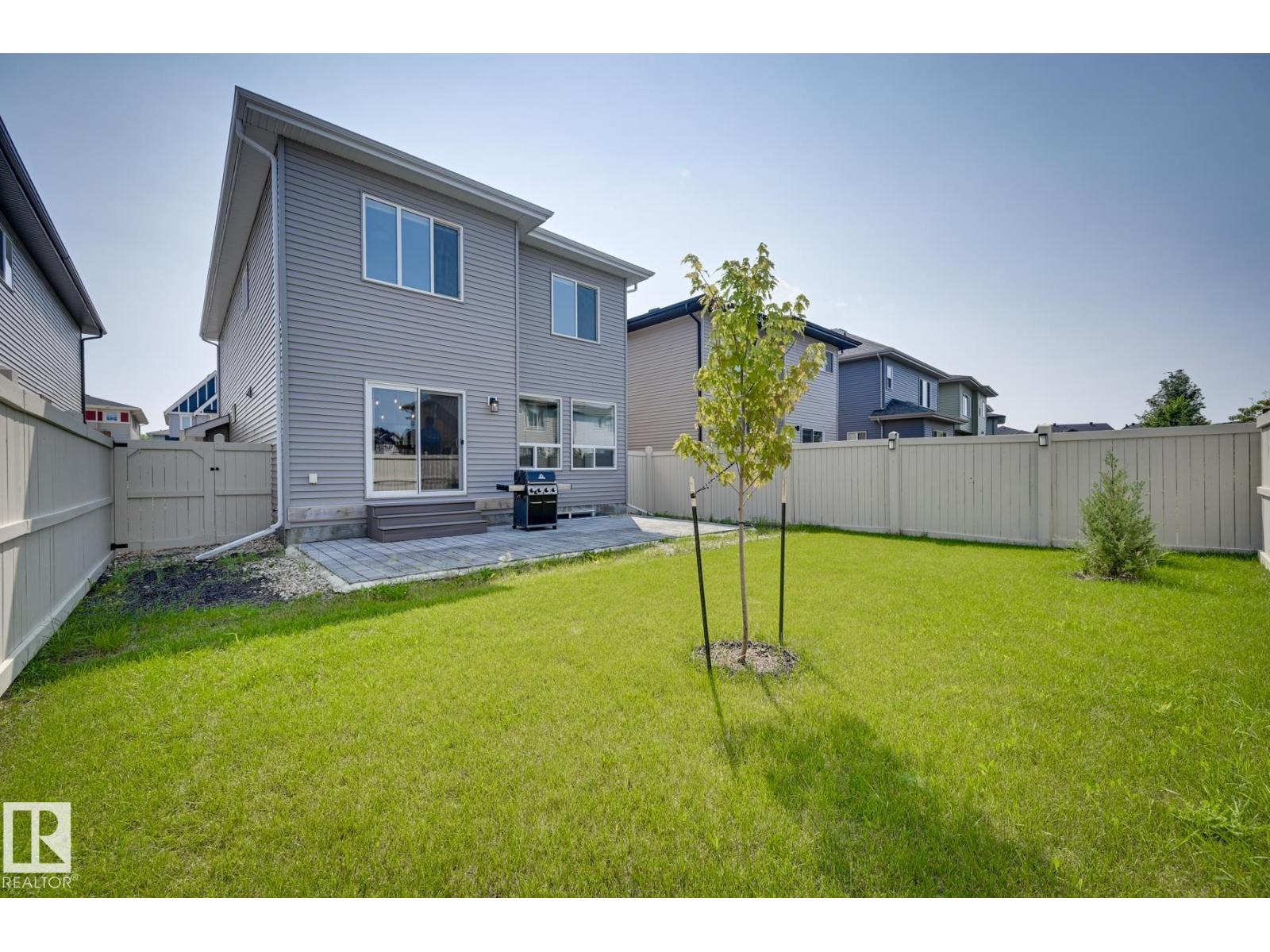 15628 15 AV SW - 38