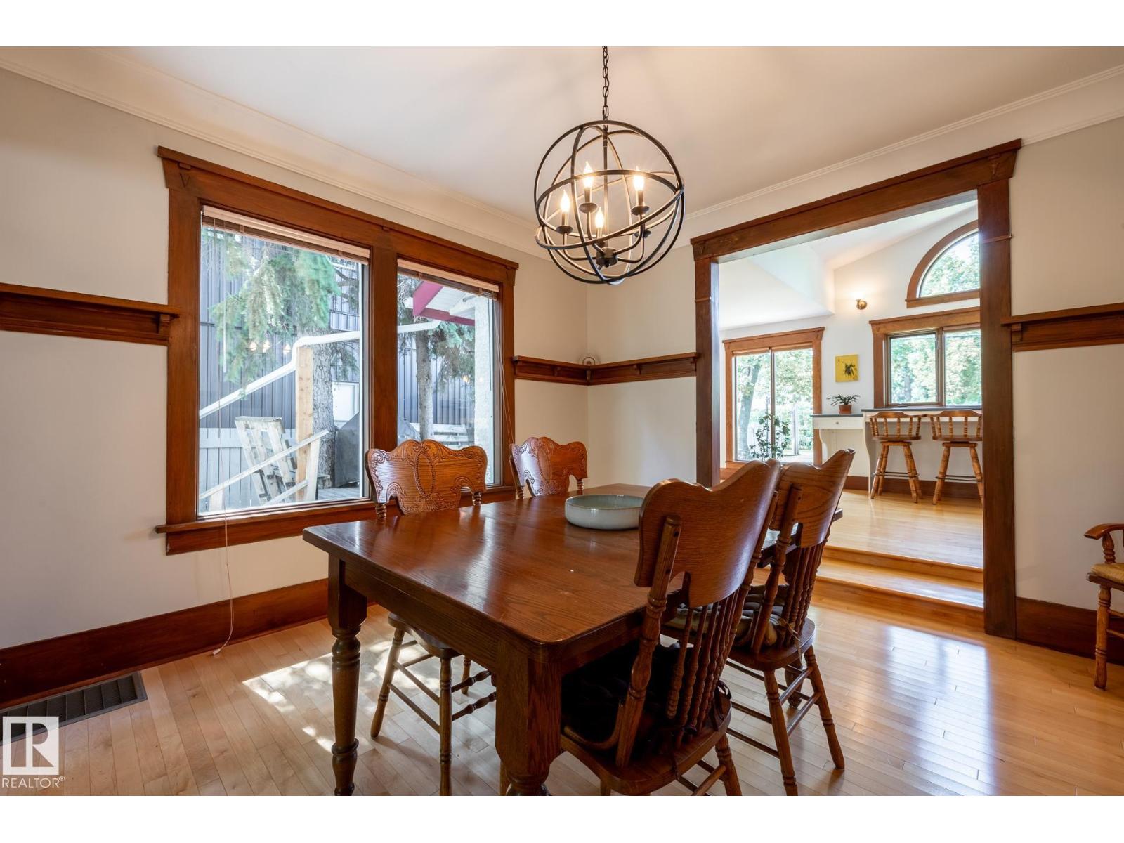10024 147 ST NW - 14