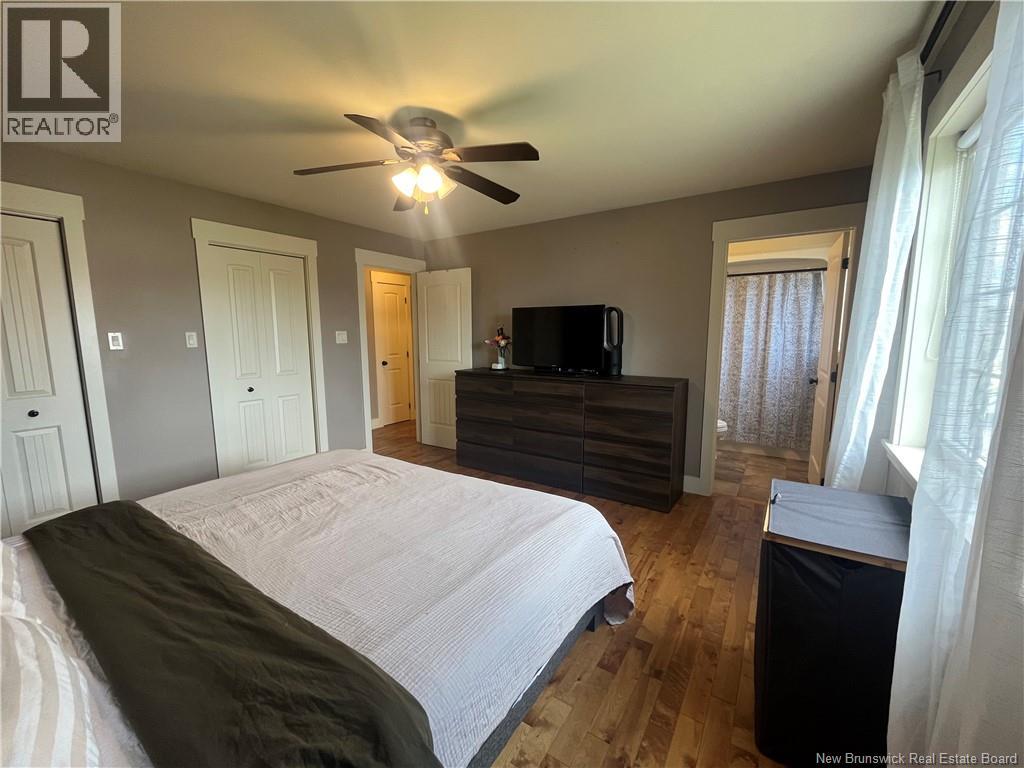 123 Mayfield - Image 27