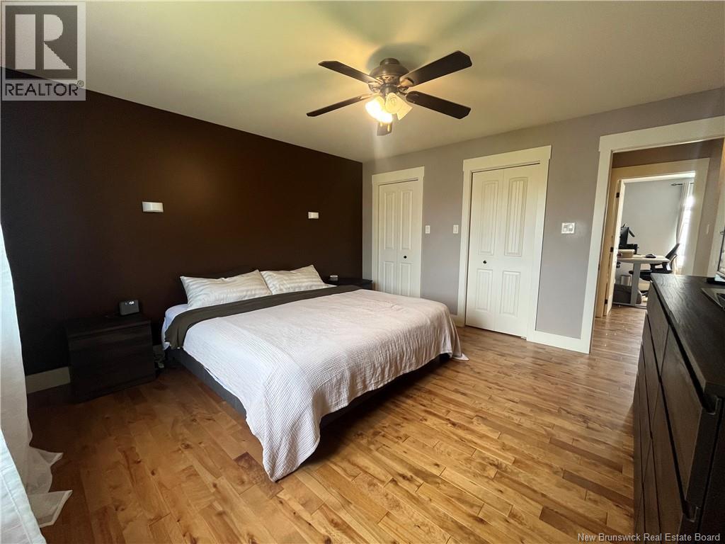 123 Mayfield - Image 26
