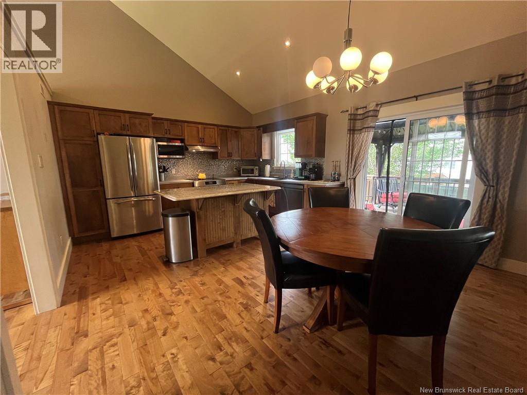 123 Mayfield - Image 16