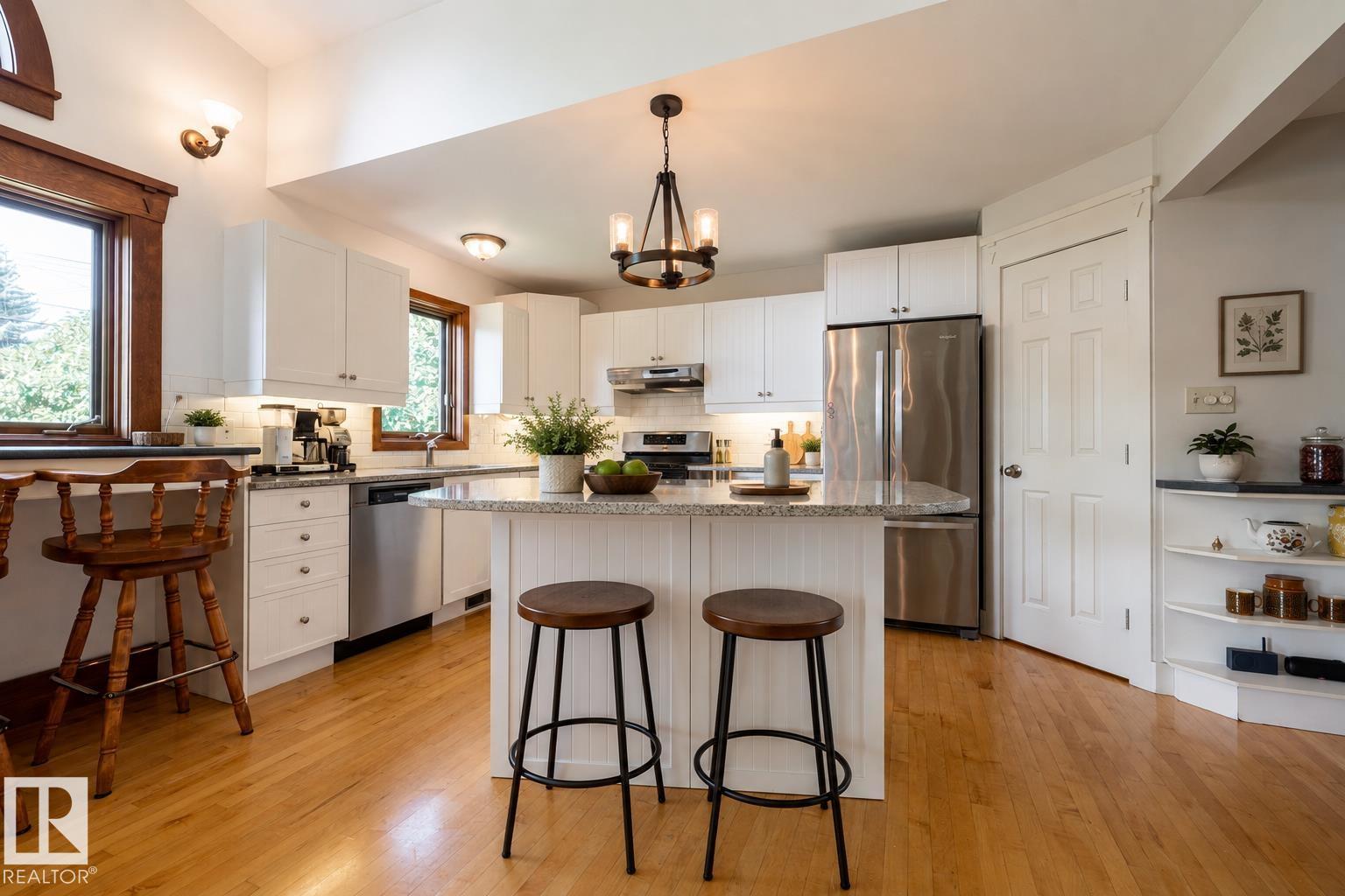 10024 147 ST NW - 33