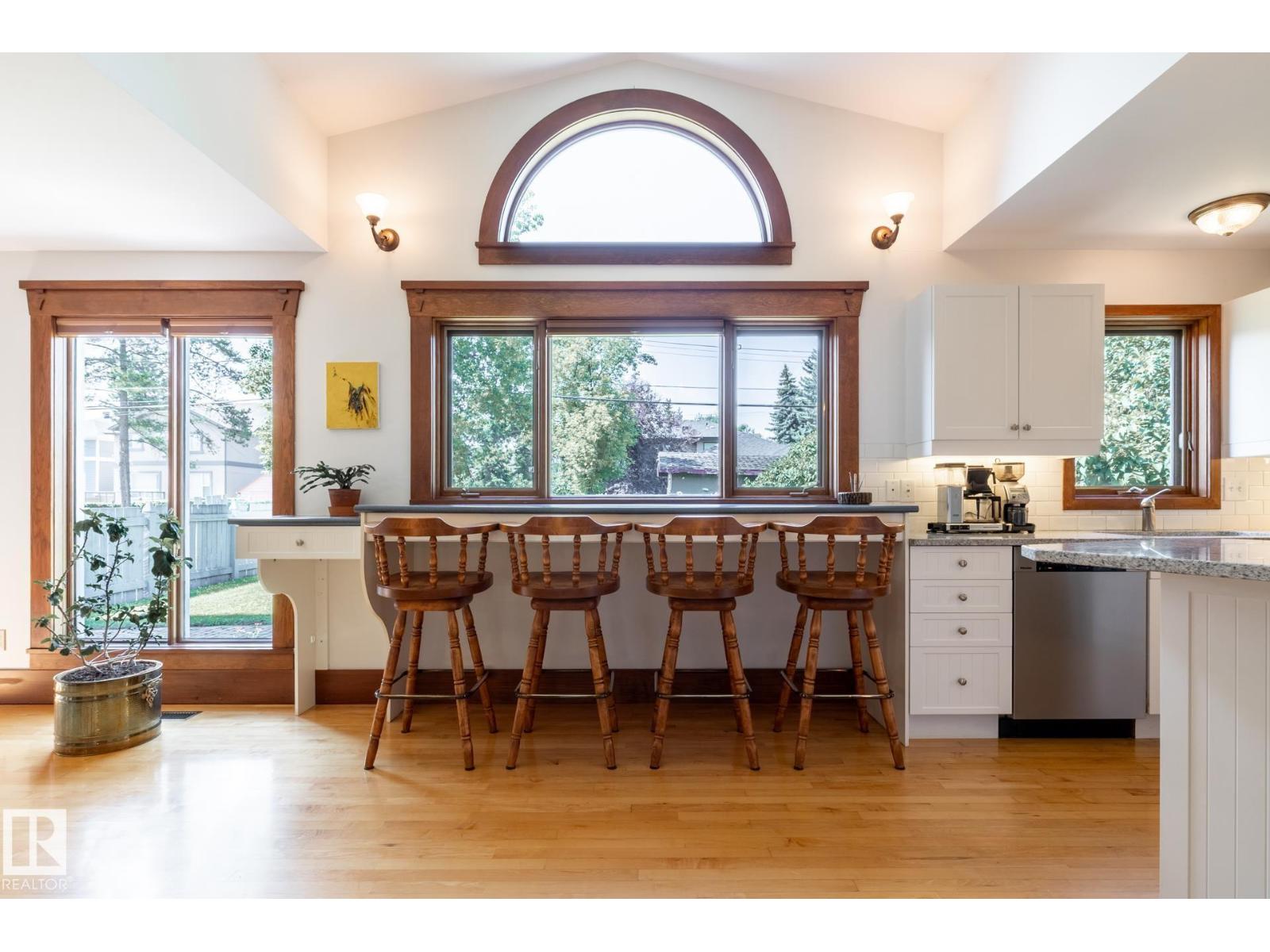 10024 147 ST NW - 17