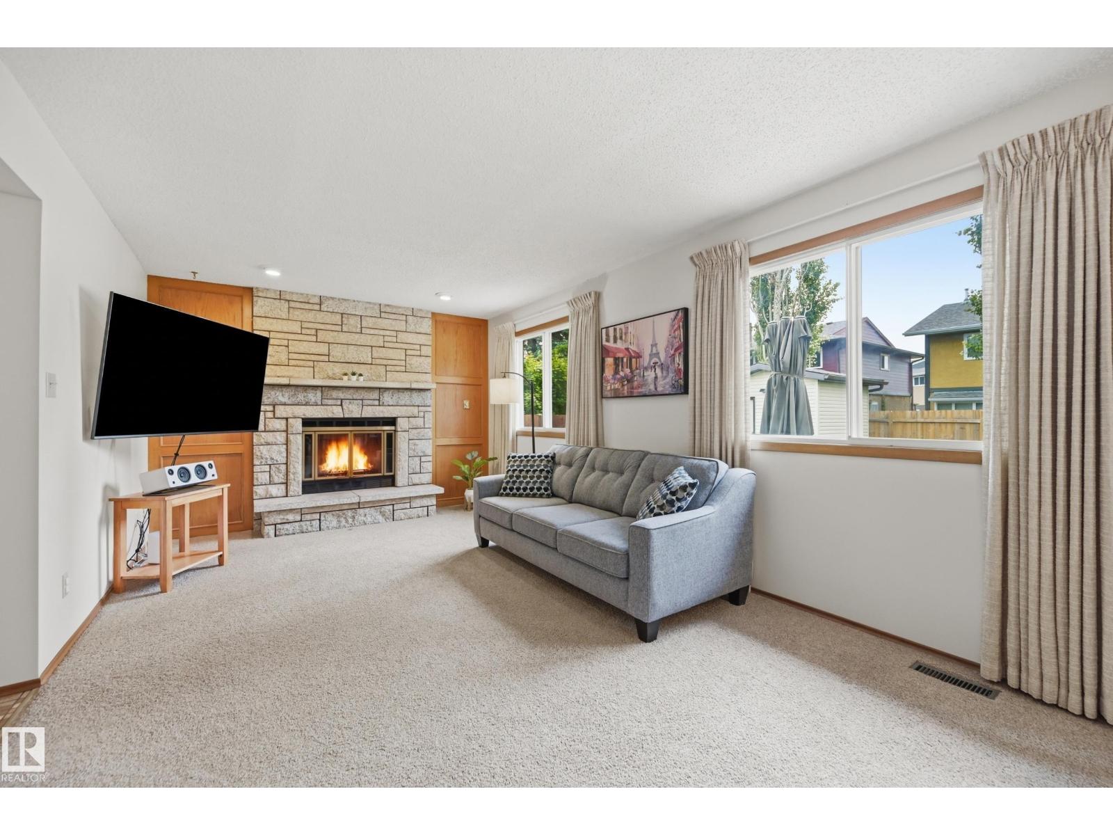 15733 106 ST NW - 27