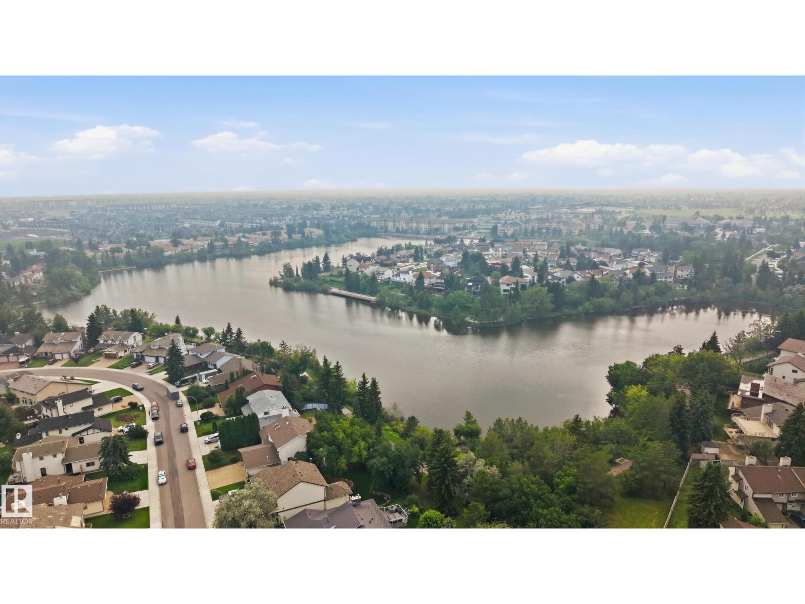 15733 106 ST NW - 8