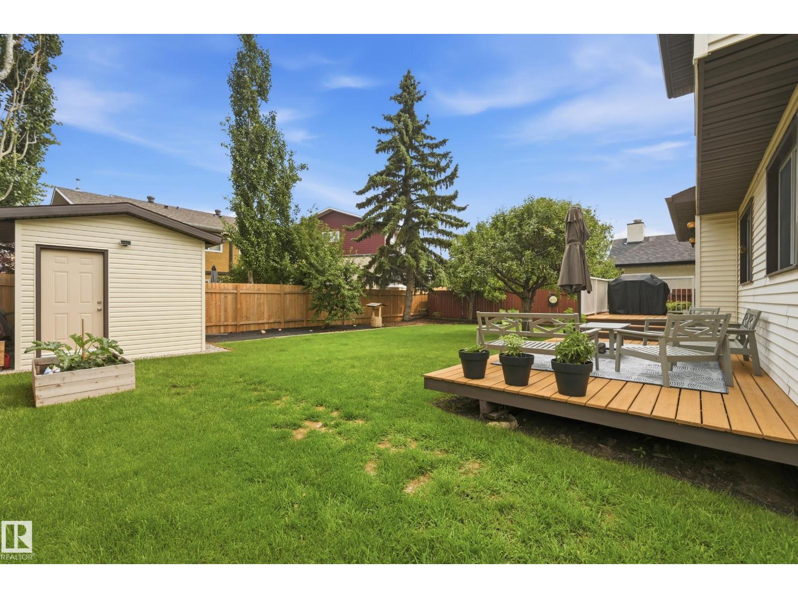 15733 106 ST NW - 52