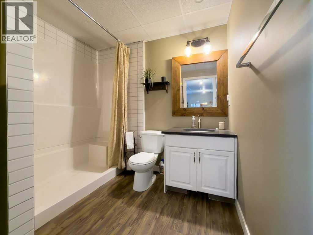 4414 53 Street - Image 31