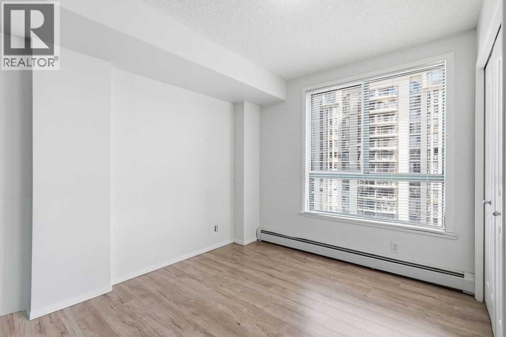 #1008 1111 6 Avenue SW - 22
