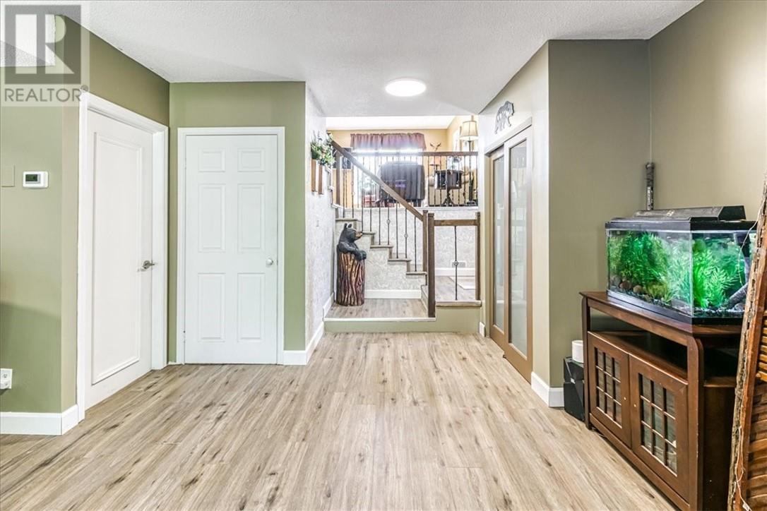 2545 Field Street - 24