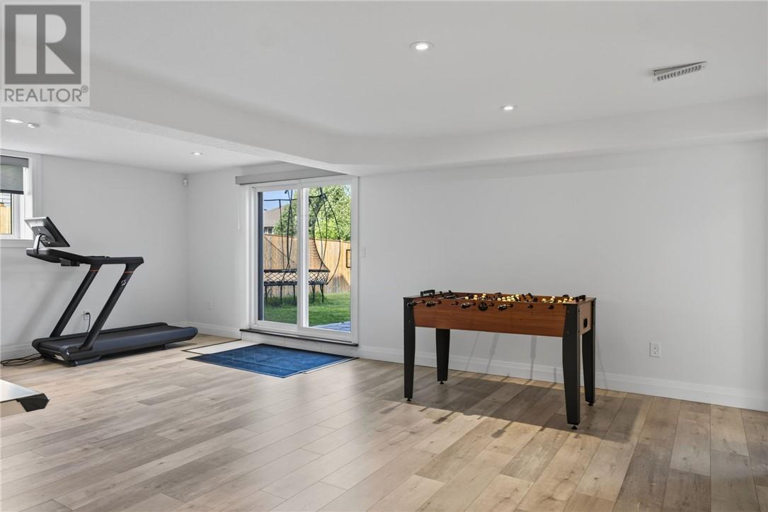 21 Vega Court - 71