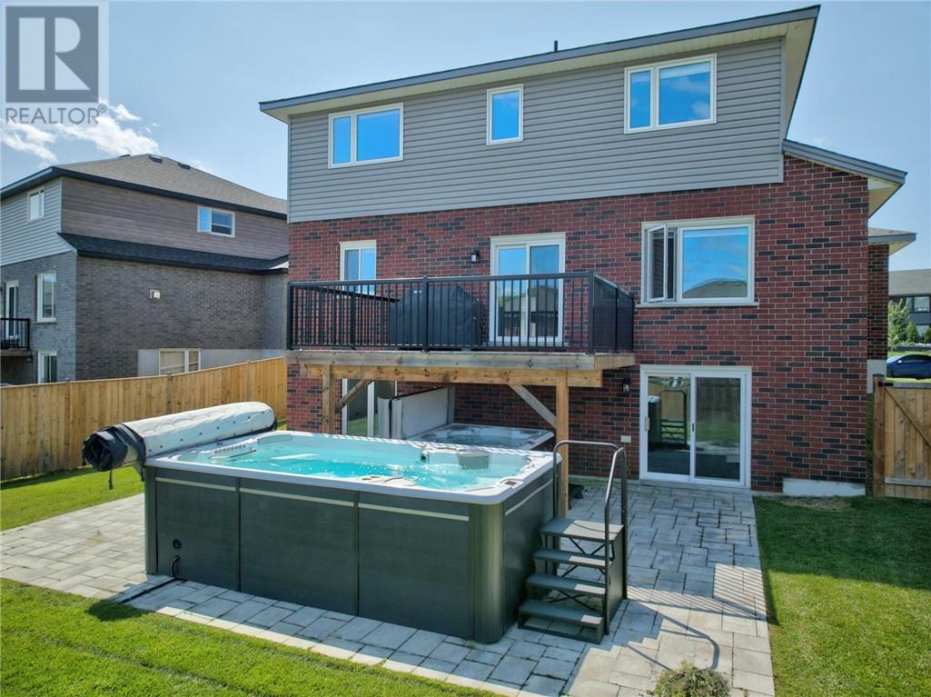 21 Vega Court - 83