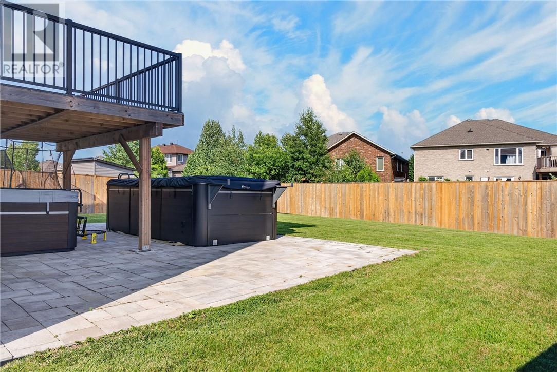 21 Vega Court - 90