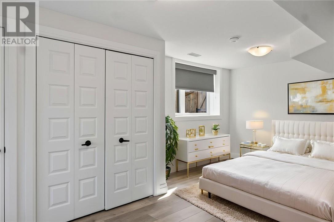 21 Vega Court - 92