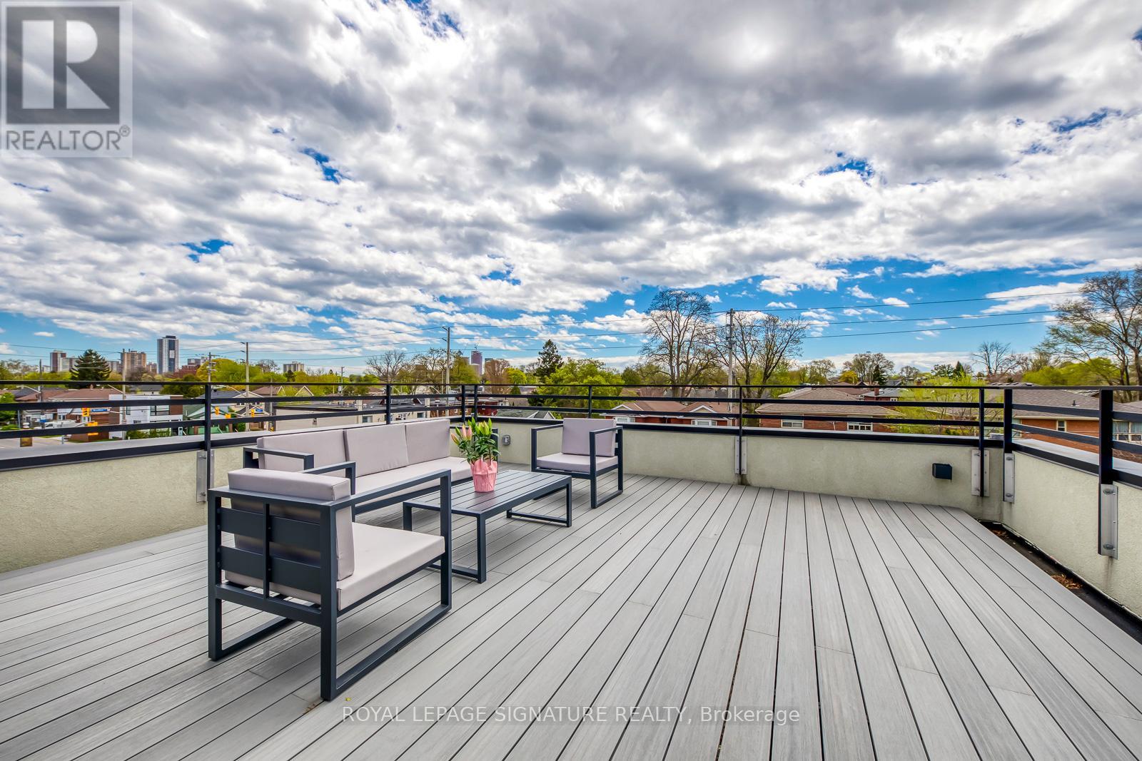 850 COSBURN AVENUE - Image 33
