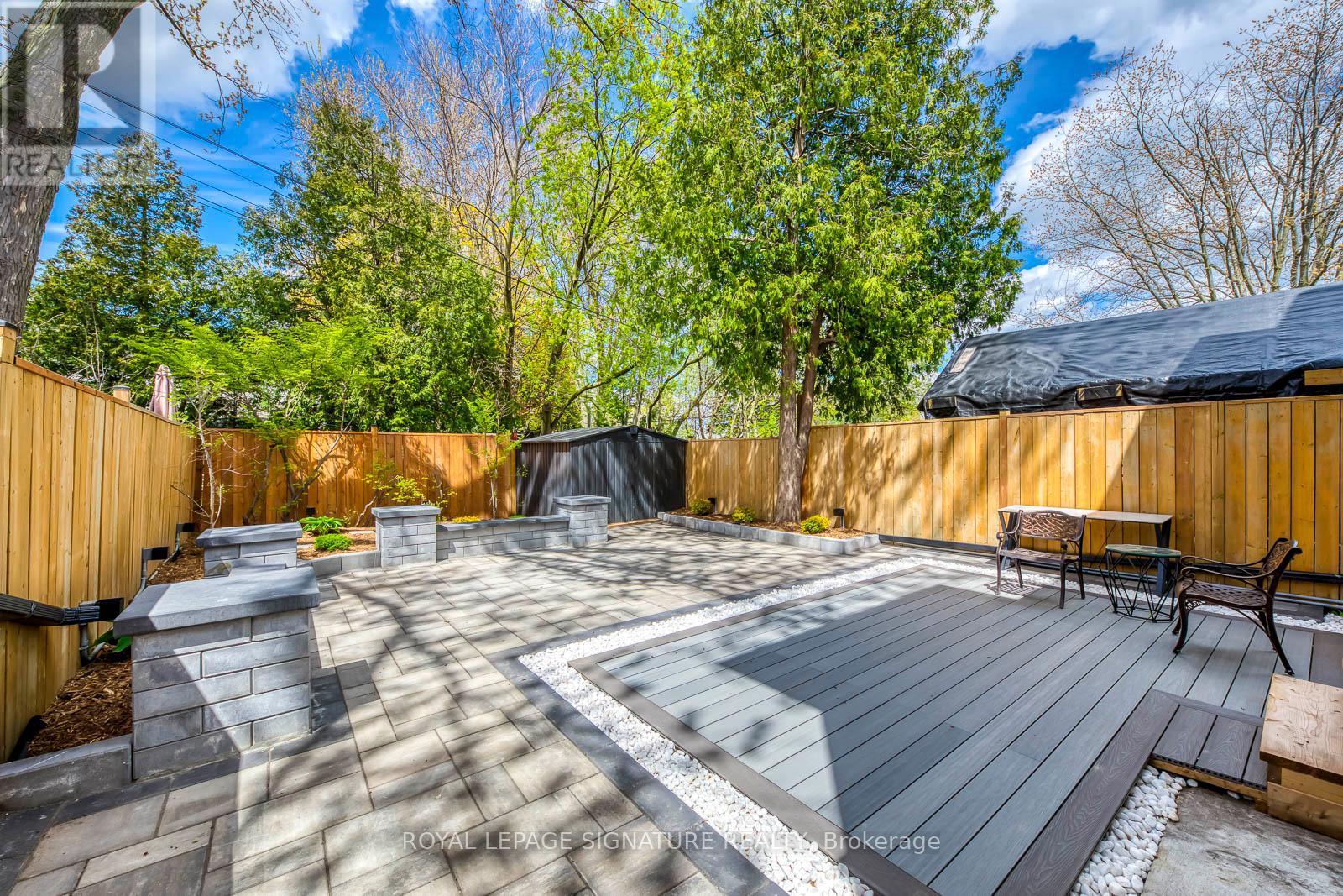 850 COSBURN AVENUE - Image 44