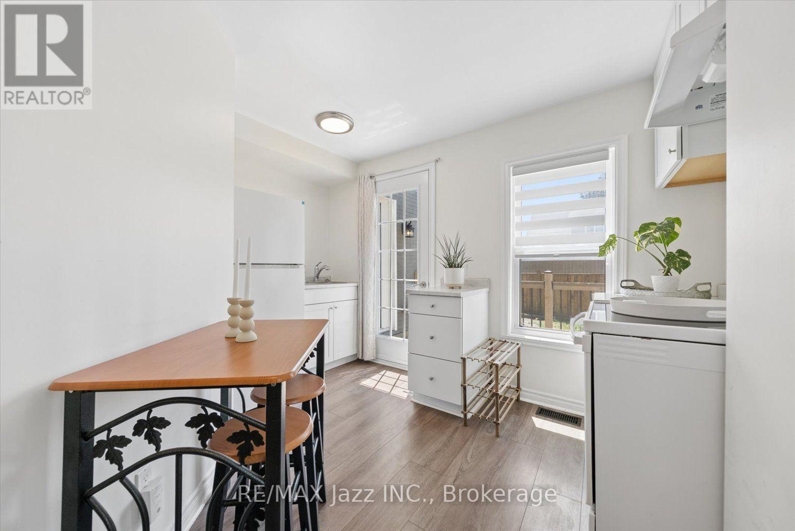 360 MILL STREET - 17