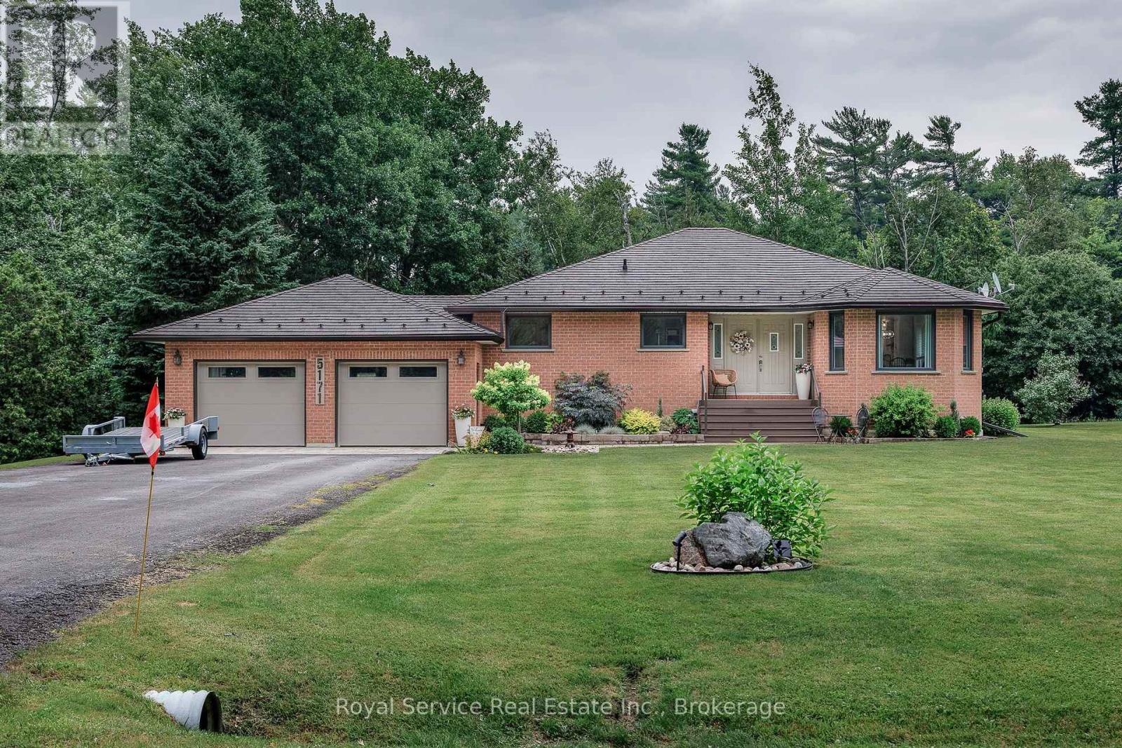 5171 WHITE ROAD N - 1
