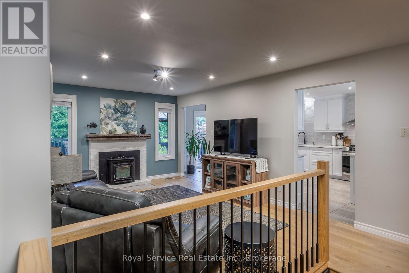 5171 WHITE ROAD N - 19