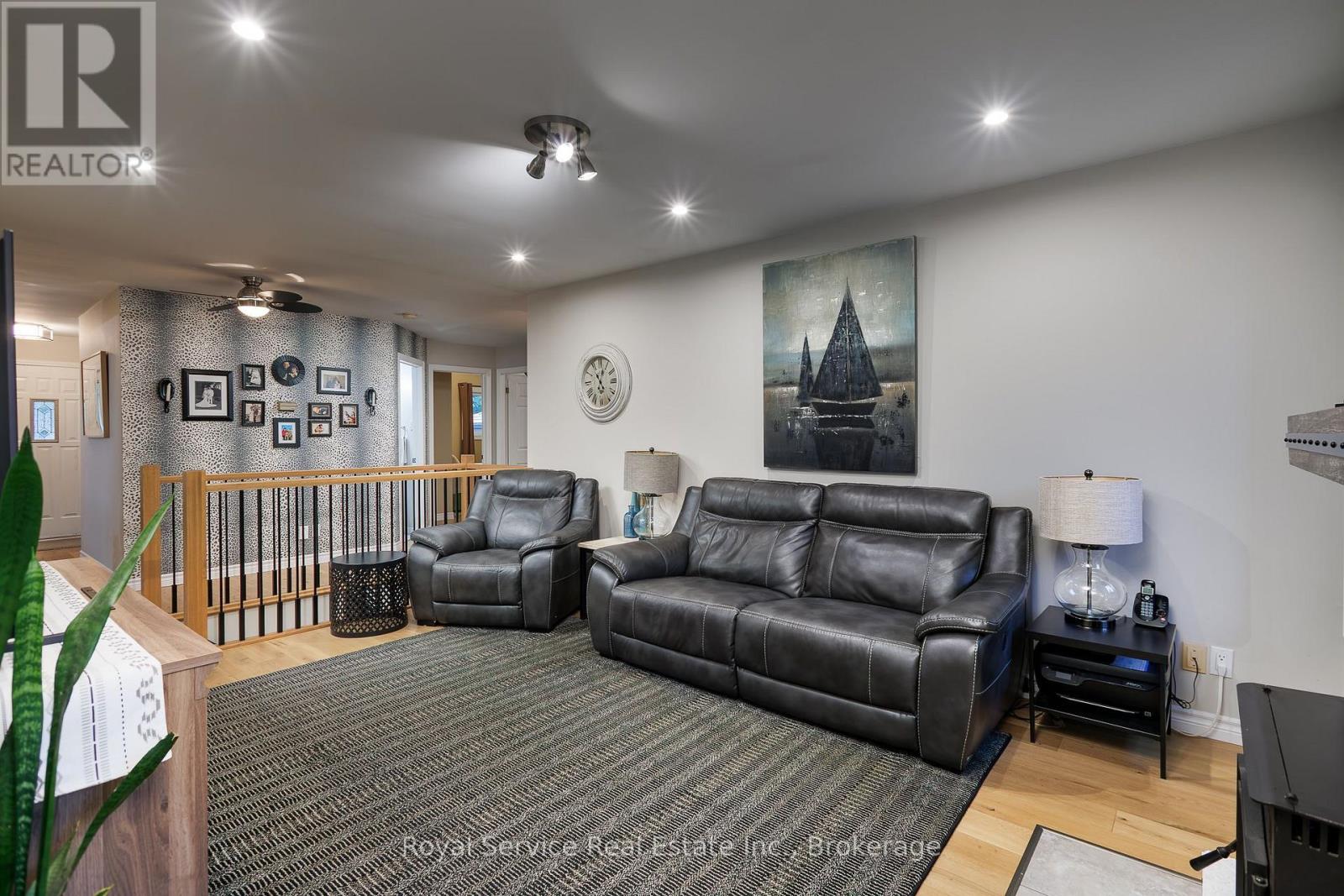 5171 WHITE ROAD N - 20