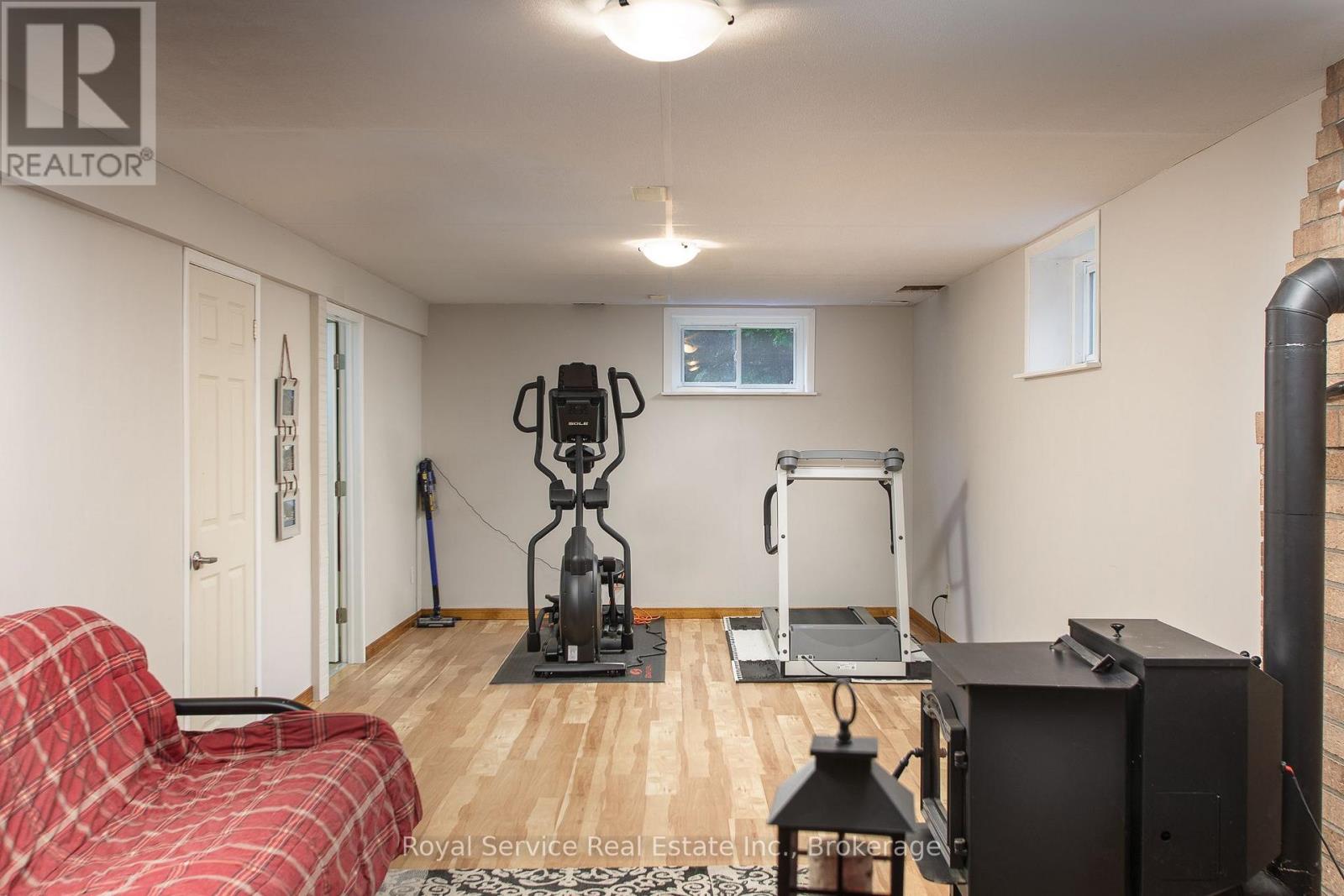 5171 WHITE ROAD N - 32