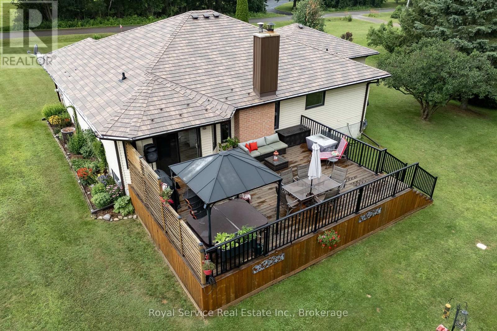 5171 WHITE ROAD N - 4
