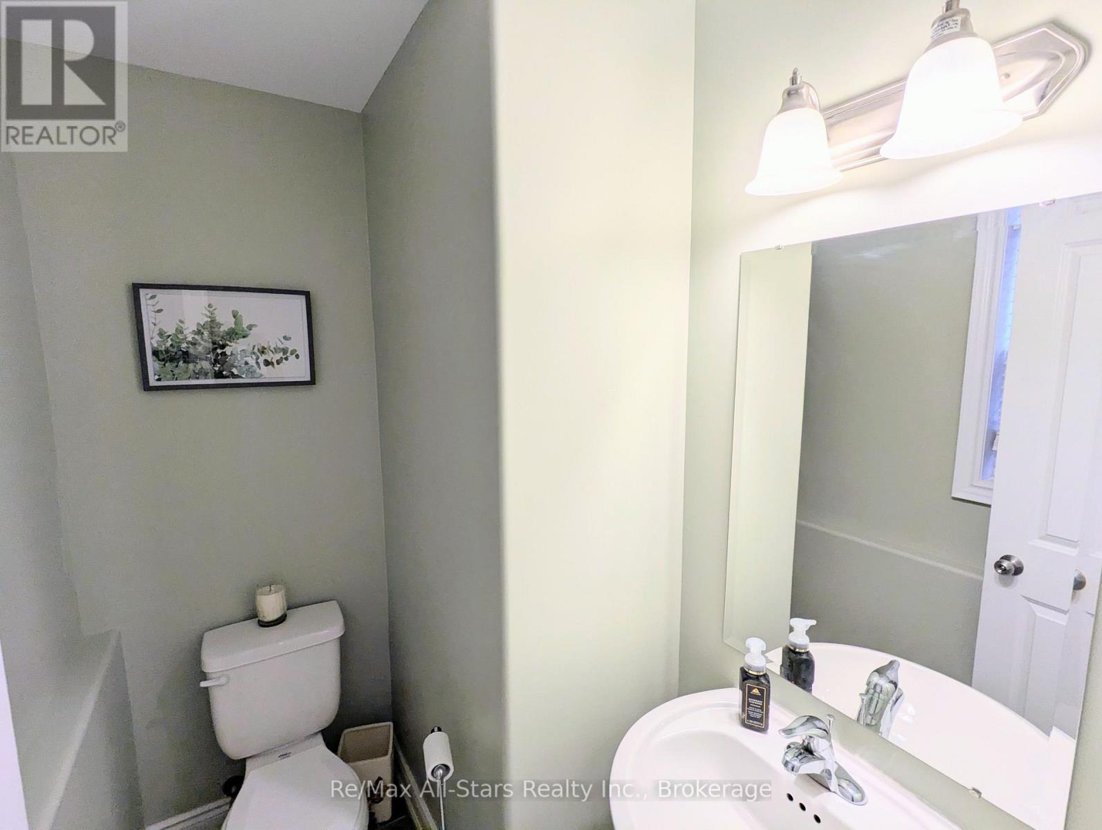 553 GRANGE WAY - 24