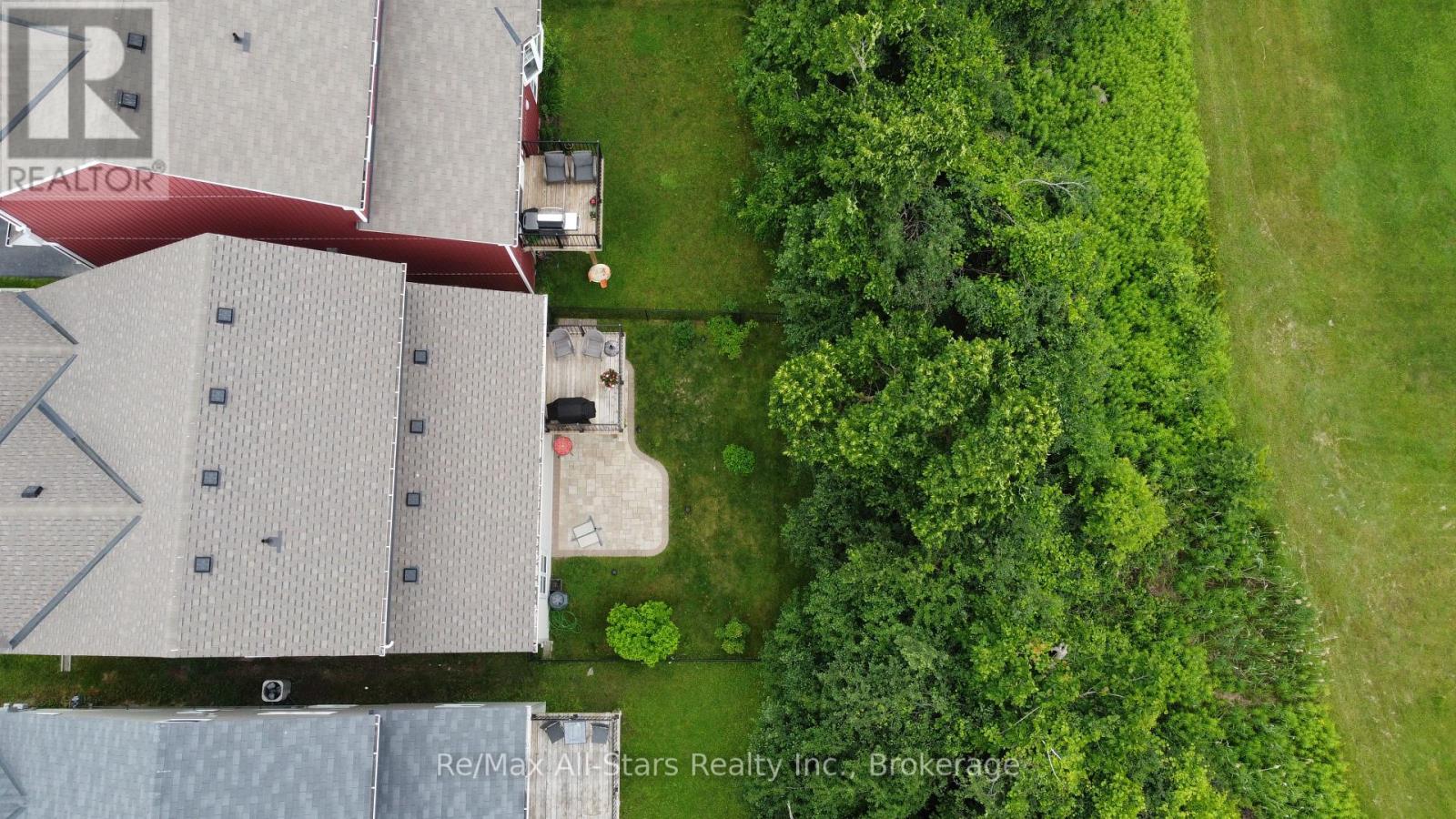 553 GRANGE WAY - 32