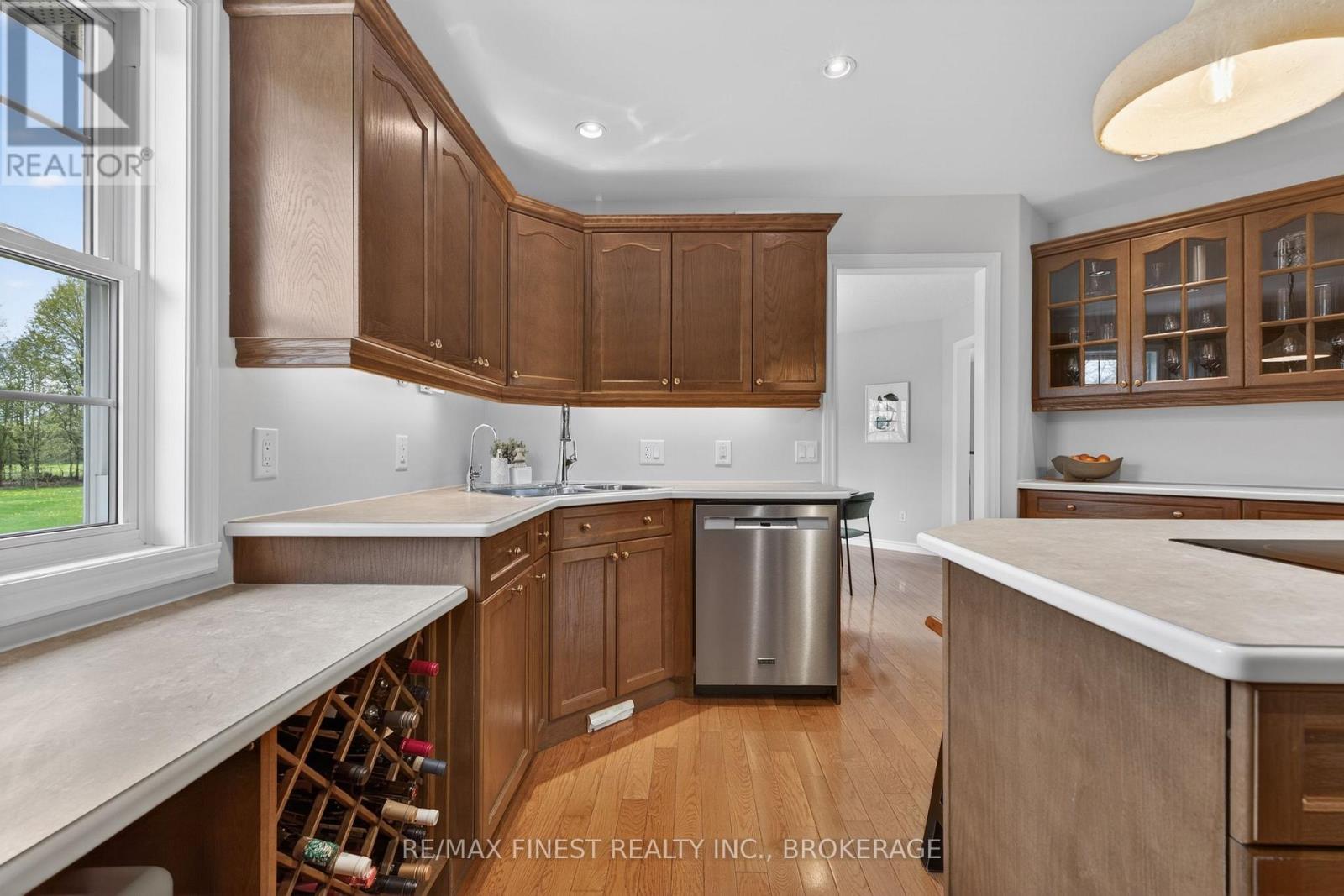 2548 SANDS ROAD - 16